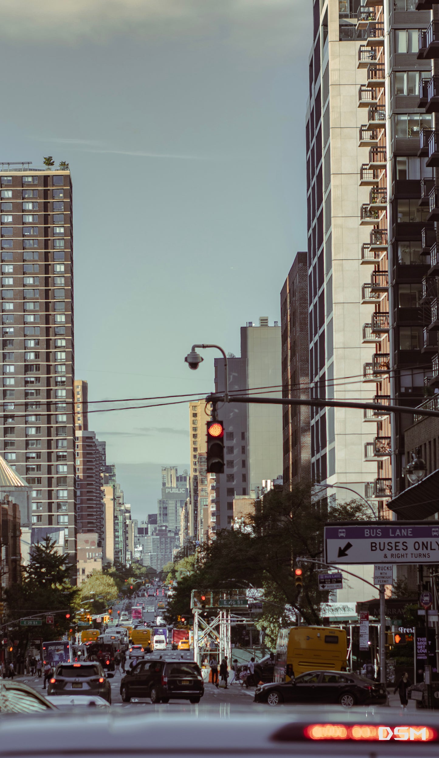 2ND AVE