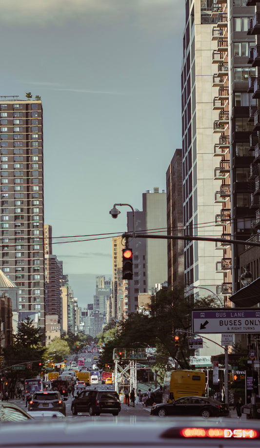 2ND AVE